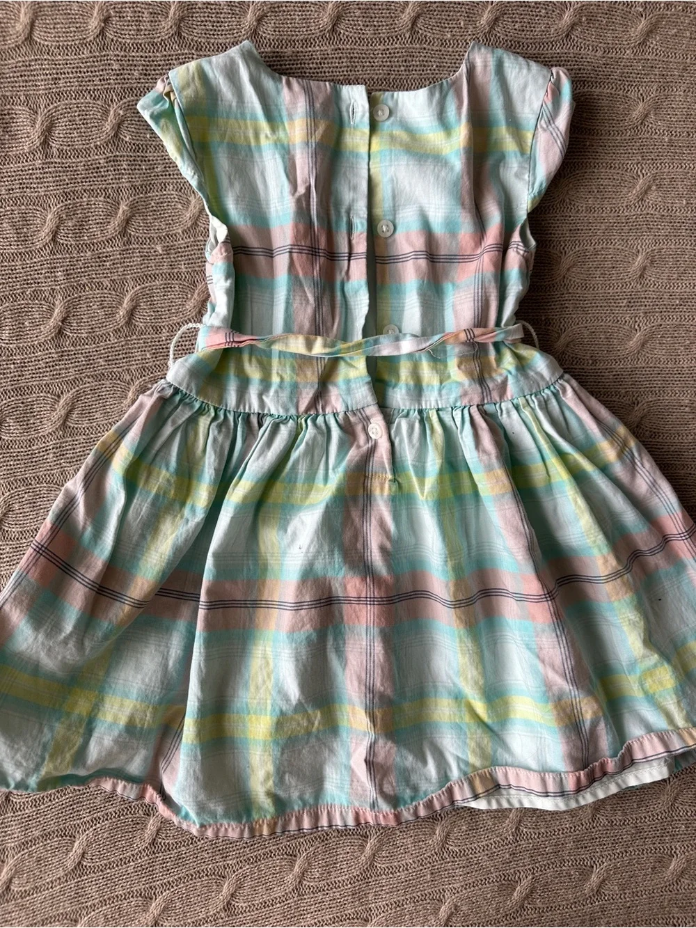 EUC Carter’s Baby Girl 2pc Dress Bundle, Pastel Plaid, 2T